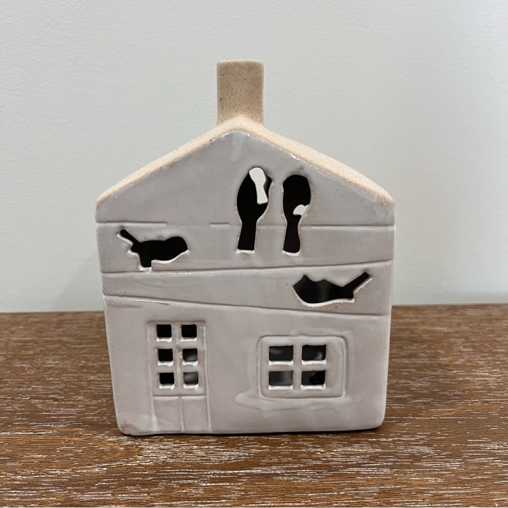 Ashland spring warm heritage tabletop decor China bird house